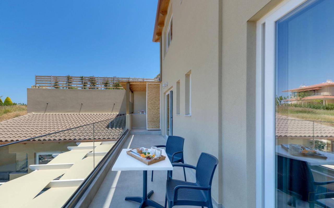 Spiros-Soula Thematic Suites Agia Pelagia  Extérieur photo